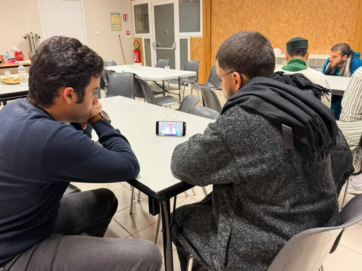 متابعة توجيهات فضيلة الشيخ